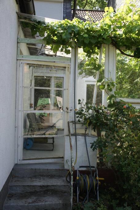 Ruhiges Apartment & Veranda Mit Guter Anbindung Bochum Bagian luar foto